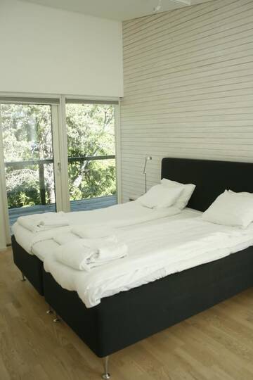 Фото номера Вилла с 2 спальнями Отель HavsVidden Resort г. Ета 2